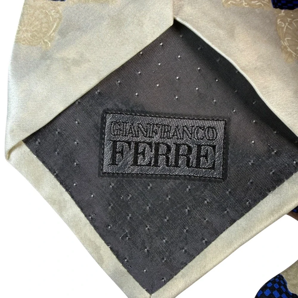 Gianfranco Ferre Mens Navy Blue Cream Checkered Silk Tie Made in Italy